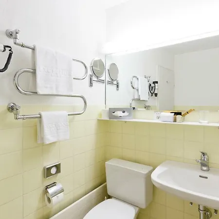 Отель The Excelsior 4*