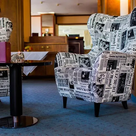 Hotel The Excelsior
