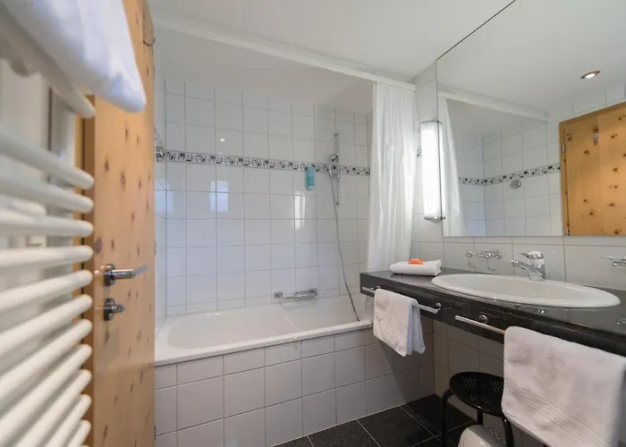 The Excelsior 4* Arosa